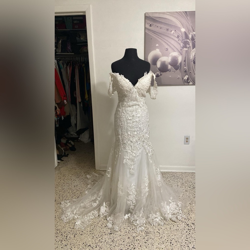 Size 14 Wedding Dress